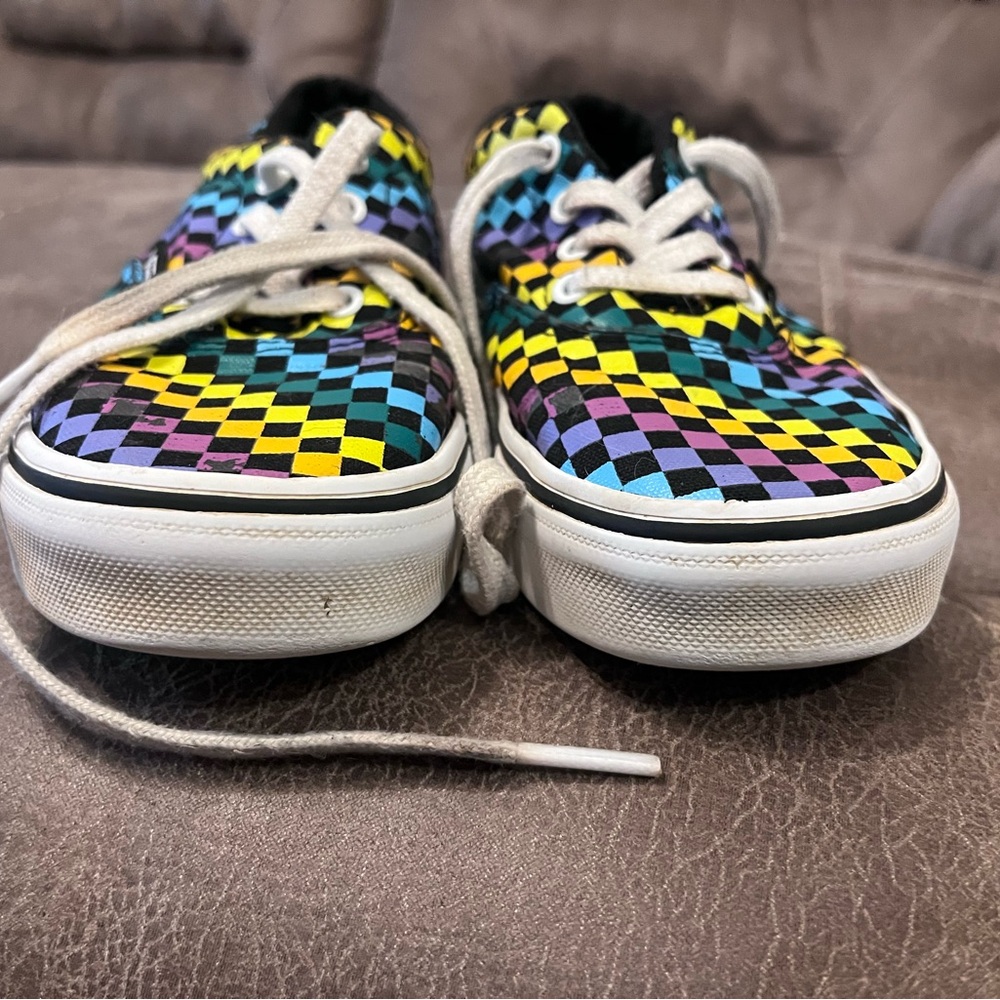 Girls Vans size 1 - Picture 3 of 9